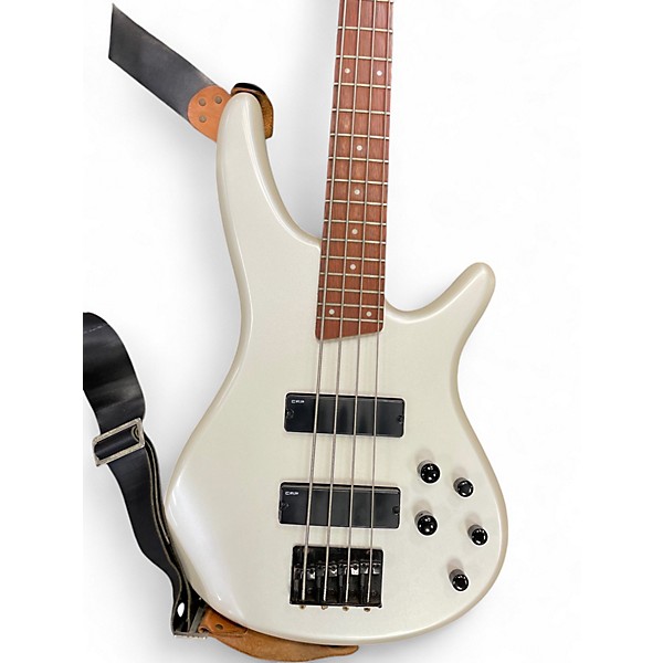 Used Ibanez SR250 Arctic White Electric Bass Guitar