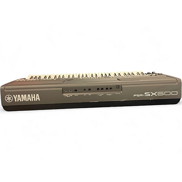 Used Yamaha PSR-SX600 Arranger Keyboard