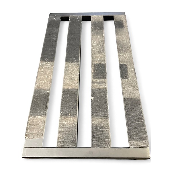 Used Voodoo Lab Pedal Power 2+ Power Supply