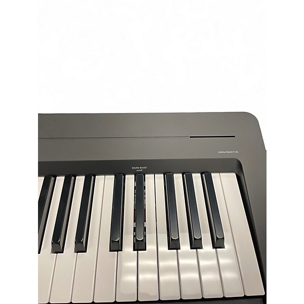 Used Yamaha P143B Portable Keyboard