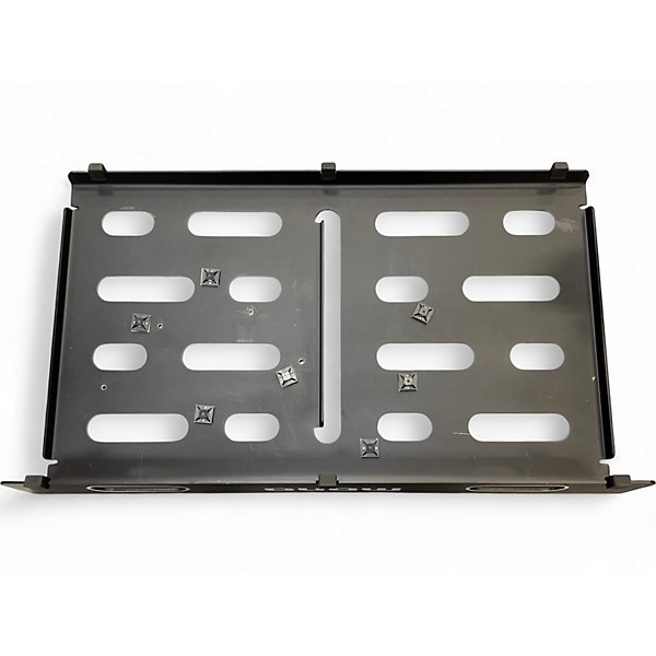 Used MONO MEDIUM PEDALBOARD Pedal Board