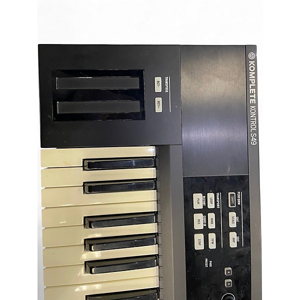 Used Komplete KONTROL S49 MIDI Controller