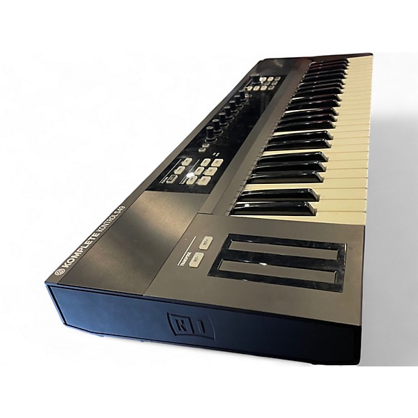 Used Komplete KONTROL S49 MIDI Controller