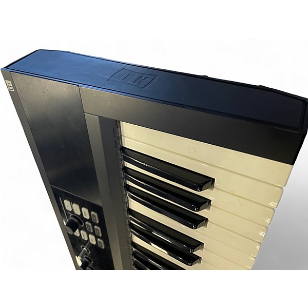 Used Komplete KONTROL S49 MIDI Controller