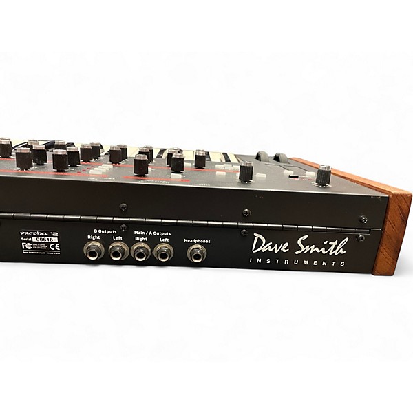 Used Sequential Prophet 12  Polyphonic Synthesizer