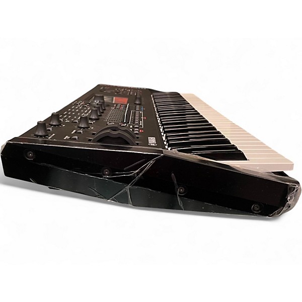 Used Yamaha MODX M6 Synthesizer