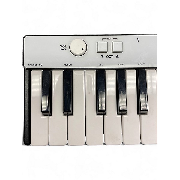 Used IK Multimedia iRig Keys Mini MIDI Controller