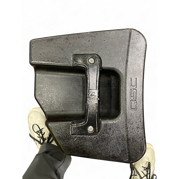 Used QSC CP8 Powered Speaker