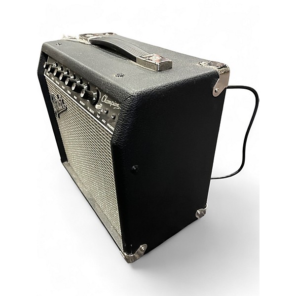 Used Fender Champion II 25 Guitar Combo Amp