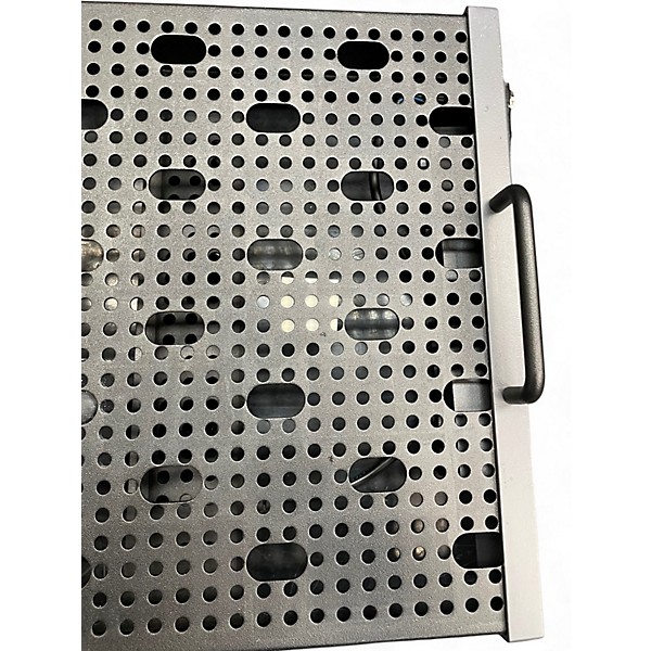 Used Temple Audio Design DUO 24 Templeboard Pedal Board