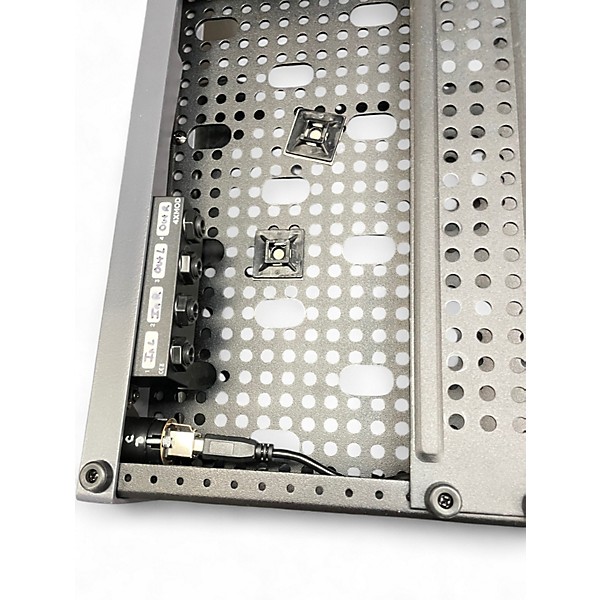 Used Temple Audio Design DUO 24 Templeboard Pedal Board