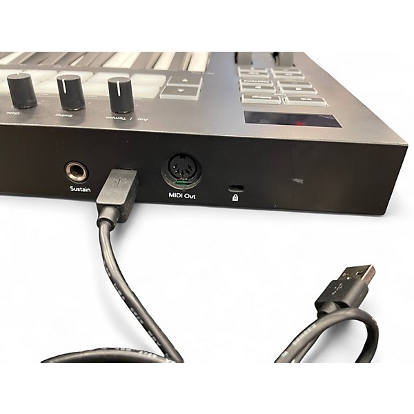 Used Novation Launchkey 25 Key MIDI Controller