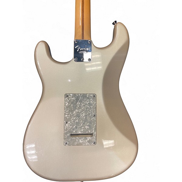 Used Fender American Standard Stratocaster Blizzard Pearl Solid Body Electric Guitar
