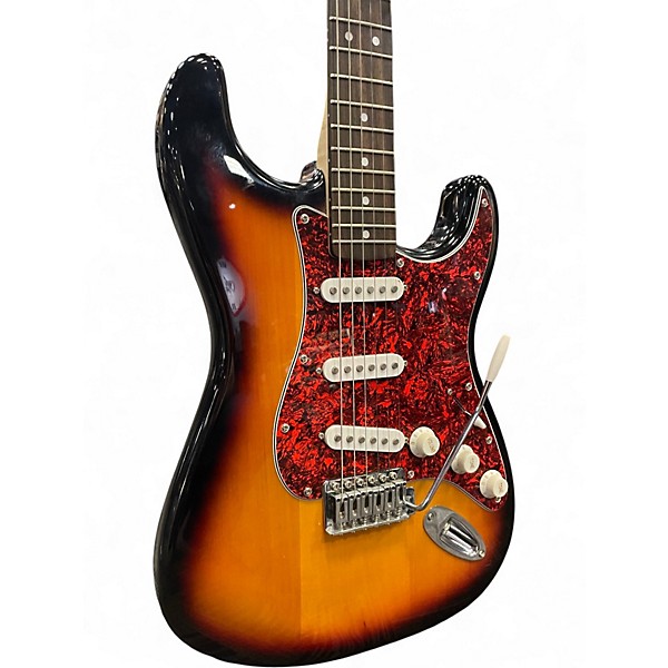 Used 2008 Squier Bullet Stratocaster 2 Tone Sunburst Solid Body Electric Guitar