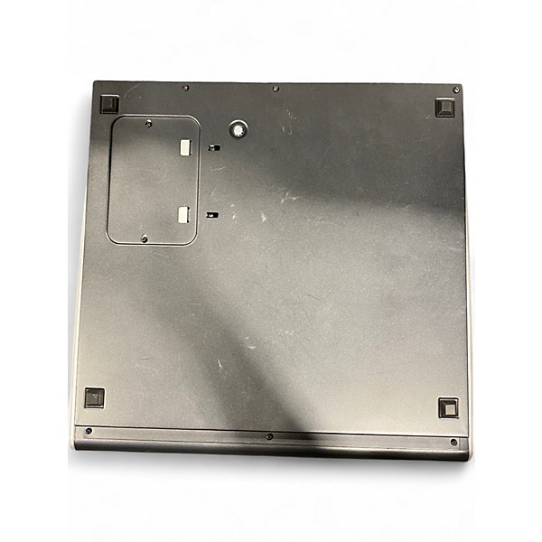 Used Behringer Xenyx X1222USB Unpowered Mixer