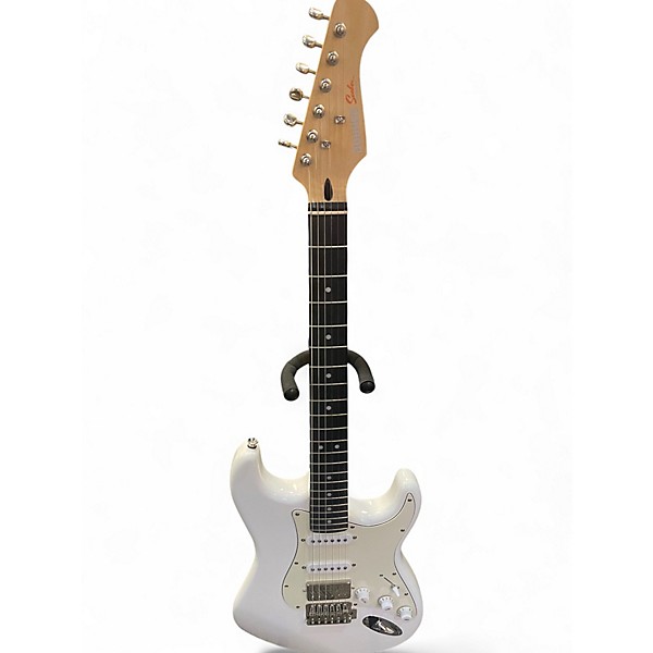 Used Donner SEEKER SERIES Classic White Solid Body Electric Guitar