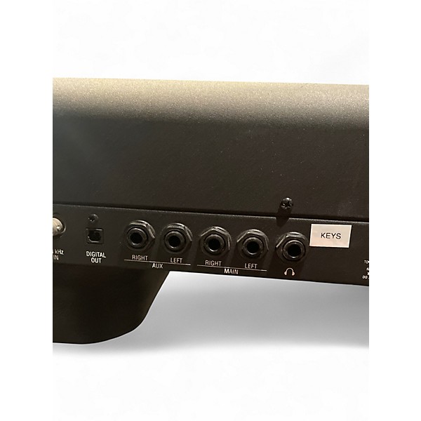 Used Alesis QS8 Keyboard Workstation