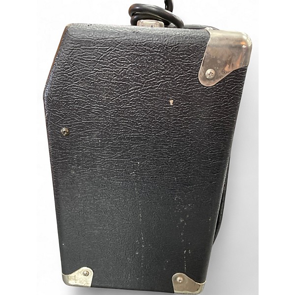 Used Squier CHAMP 15 Battery Powered Amp