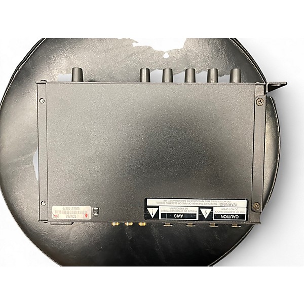 Used Shure SCM268 Unpowered Mixer