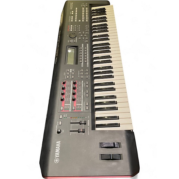 Used Yamaha Mofx6 Keyboard Workstation