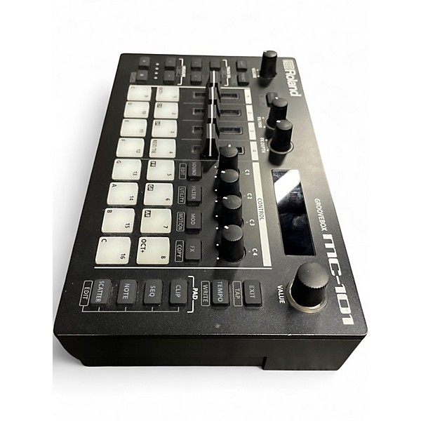 Used Roland MC-101 Groovebox Synthesizer