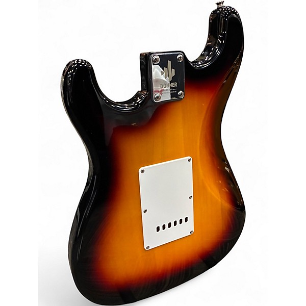 Used Donner STANDARD STRATOCASTER 2 Tone Sunburst Solid Body Electric Guitar