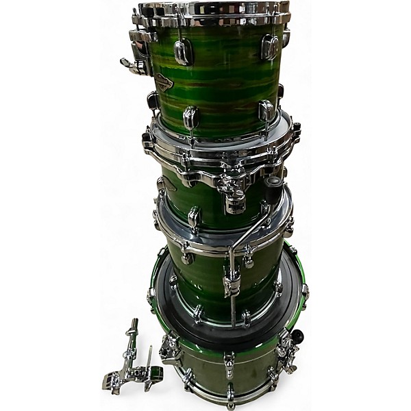 Used TAMA 4 Piece STARCLASSIC WALNUT/BIRCH SHAMROCK OYSTER Drum Kit