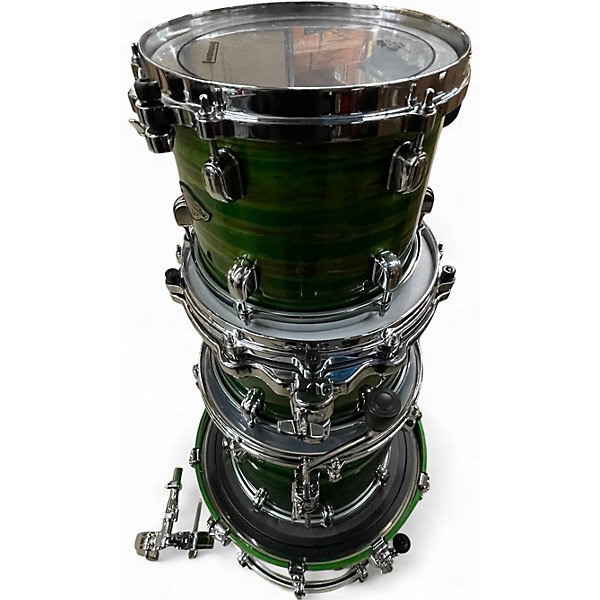 Used TAMA 4 Piece STARCLASSIC WALNUT/BIRCH SHAMROCK OYSTER Drum Kit