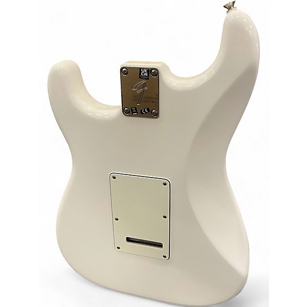 Used Fender Player Stratocaster Polar White Solid Body Electric Guitar