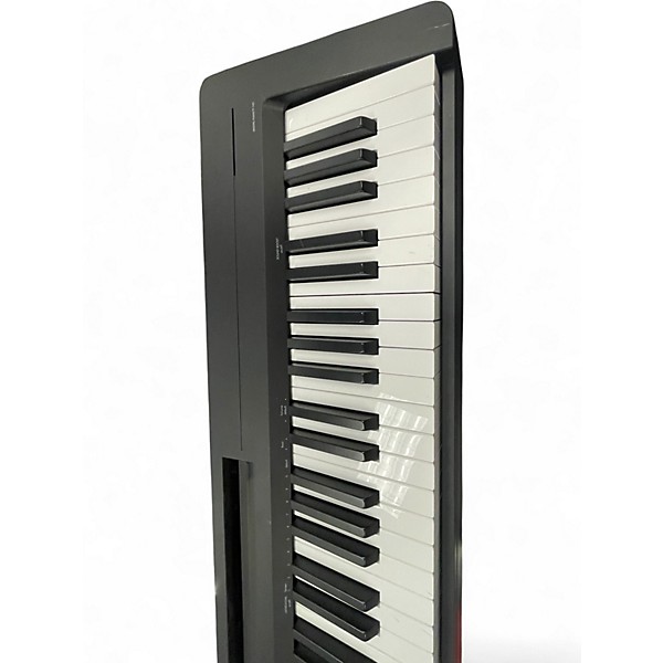 Used Yamaha p143 Stage Piano