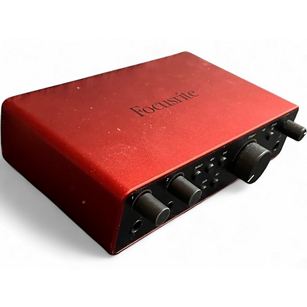 Used Focusrite Scarlet 2i2 4th Audio Converter