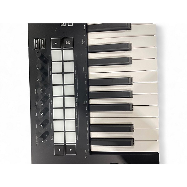 Used Novation Launchkey 25 Key MIDI Controller