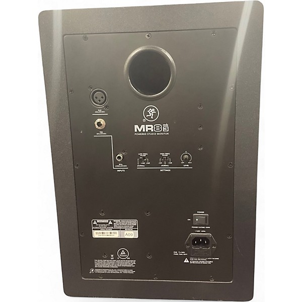 Used Mackie MR8 MKIII Pair Powered Monitor
