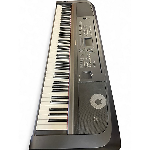 Used Yamaha DGX670 Digital Piano