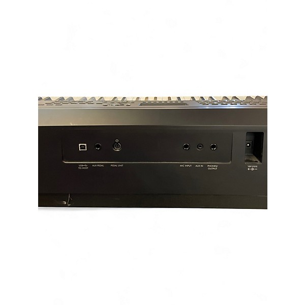 Used Yamaha DGX670 Digital Piano