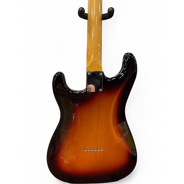 Used Fender Artist Series Robert Cray Stratocaster 3 Color Sunburst Solid Body Electric Guitar