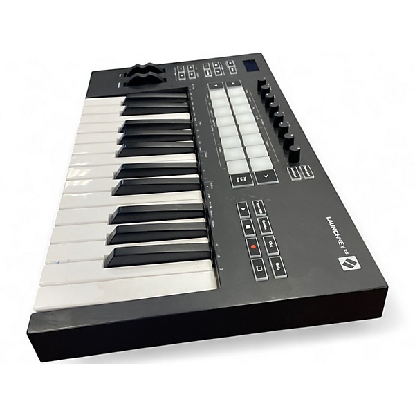 Used Novation Launchkey 25 Key MIDI Controller