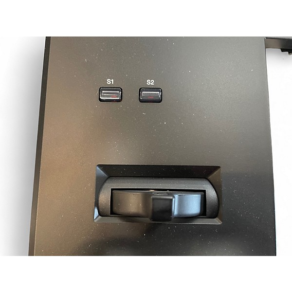 Used Roland Fantom 06 Keyboard Workstation