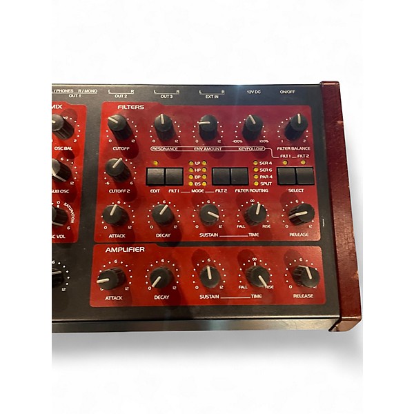 Used Access VIRUS B Synthesizer