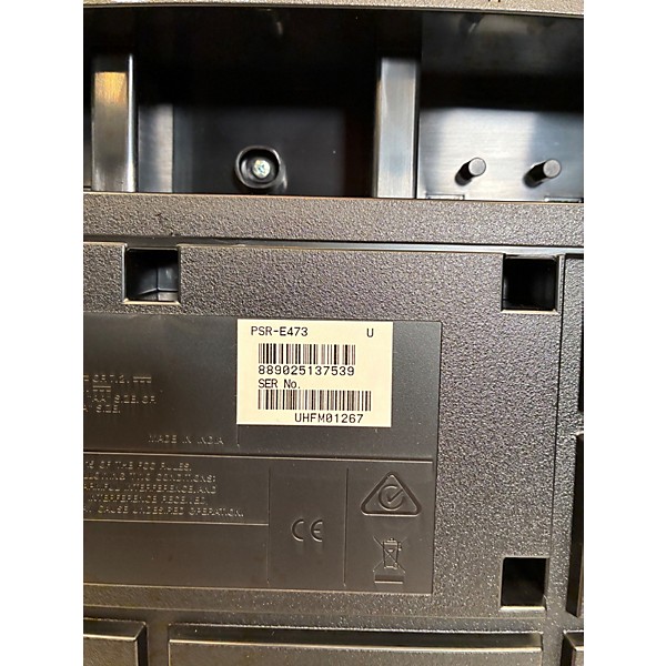 Used Yamaha PSRE473 61 Key Portable Keyboard