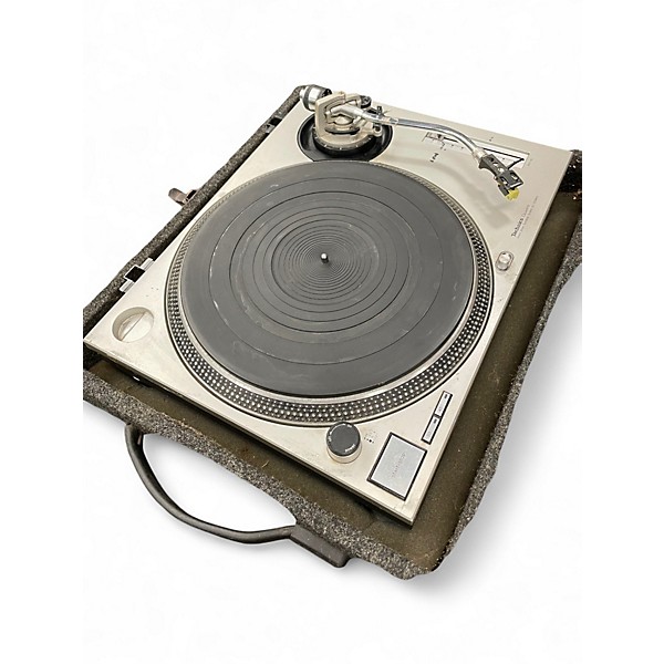 Used Technics SL1200MK2 Turntable