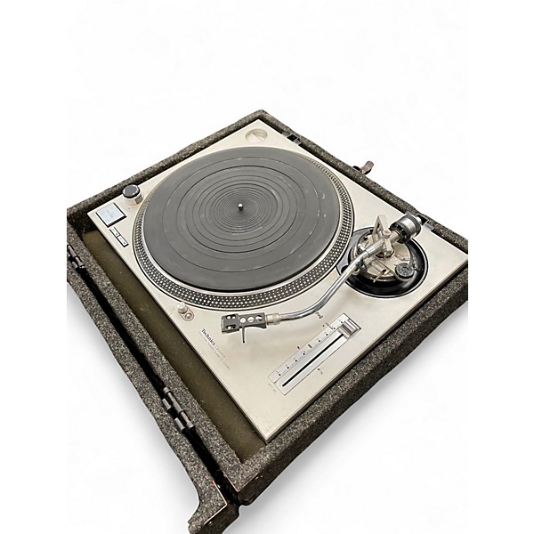 Used Technics SL1200MK2 Turntable