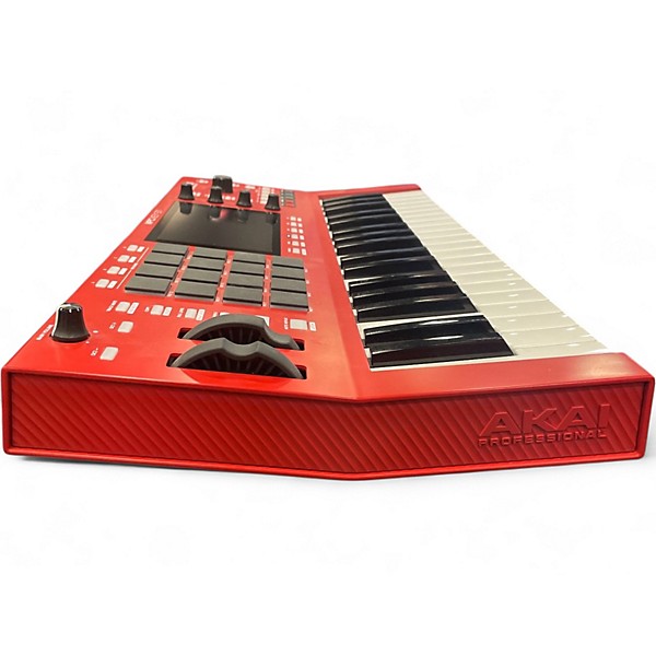Used Akai Professional MPC KEY 37 Keyboard Workstation