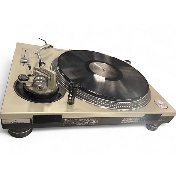 Used Technics SL1200MK5 Turntable