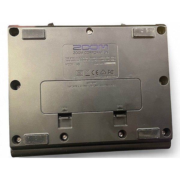 Used Zoom V3 Effect Processor