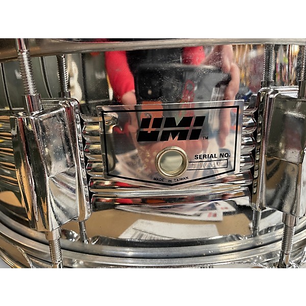 Used UMI 14in STUDENT SNARE KIT Chrome Drum