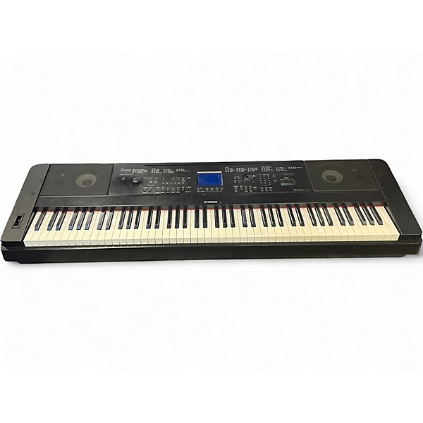 Used Yamaha DGX660 Portable Keyboard