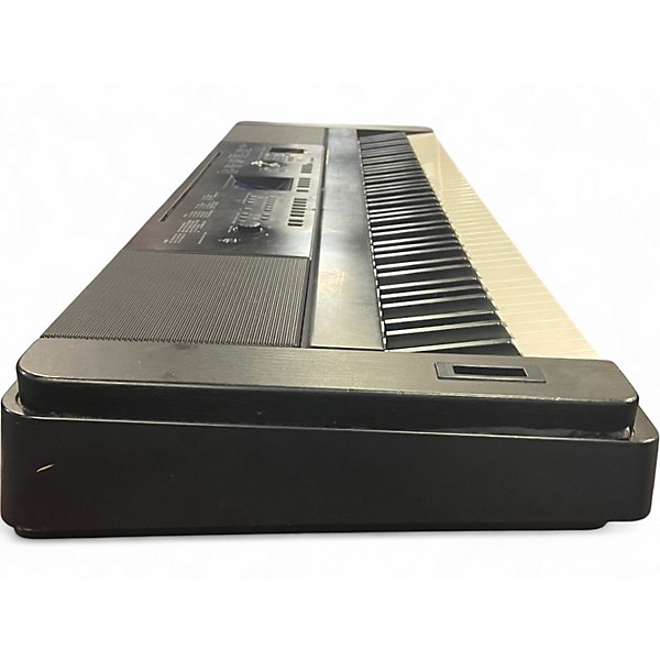 Used Yamaha DGX660 Portable Keyboard