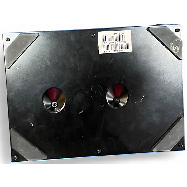 Used BOSS SY300 Guitar Synthesizer Effect Pedal