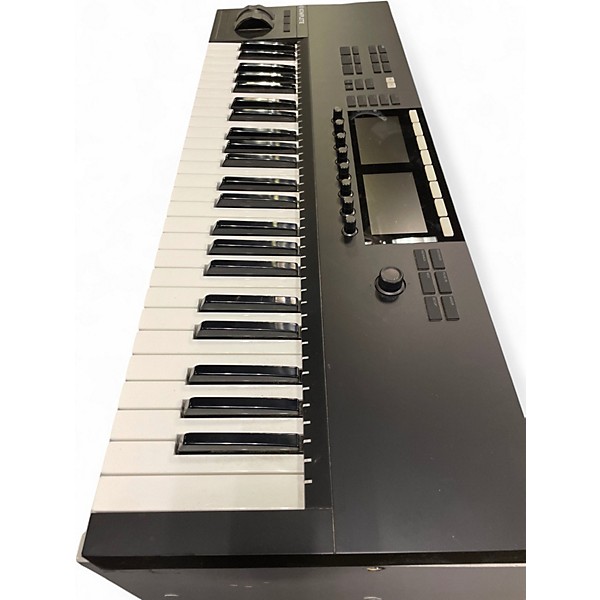 Used Native Instruments Komplete Kontrol S49 MK2 MIDI Controller